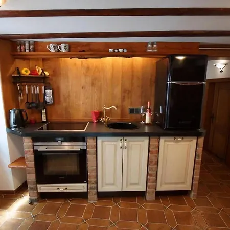 Altes Faehrhaus Anno 1 6 3 3 Traumferienwohnung In Exponierter Moselufer Lage Appartement *